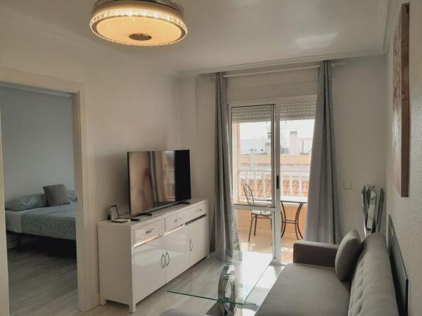 Sale of flat in Piso en Calle Torresal, El Molino, Torrevieja, Torrevieja
thumbnail 2