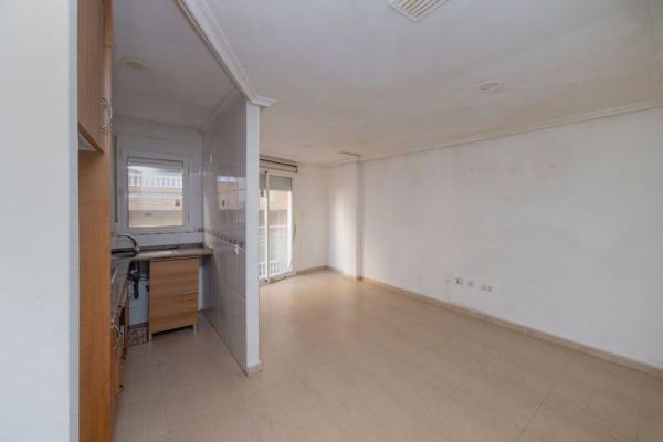 Venta de piso en Piso en Calle Bergantin, Avenida Habaneras - Curva de Palangre, Torrevieja, Torrevieja
thumbnail 1