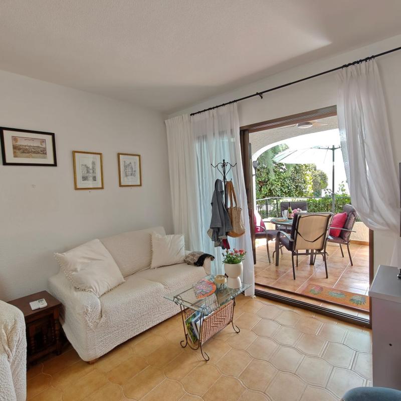 Sprzedaż mieszkania w Piso en Calle el Poniente, 3, Cabo Roig, Orihuela, Orihuela
photo 1