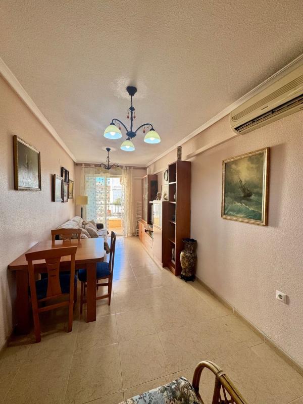 Venta de piso en Piso en Calle Bazan, 59, El Molino, Torrevieja, Torrevieja
photo 5