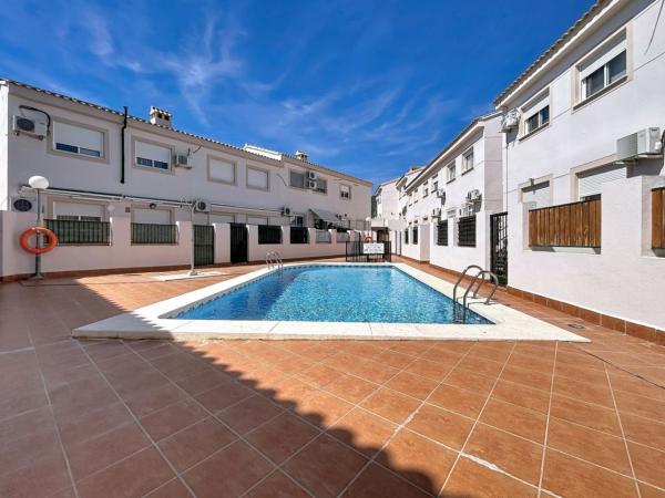 Chalet pareado en Casco urbano, Polop photo 1