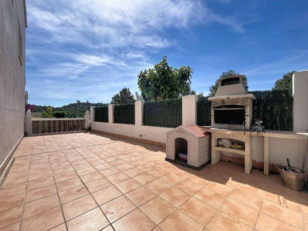 Chalet pareado en Casco urbano, Polop photo 4