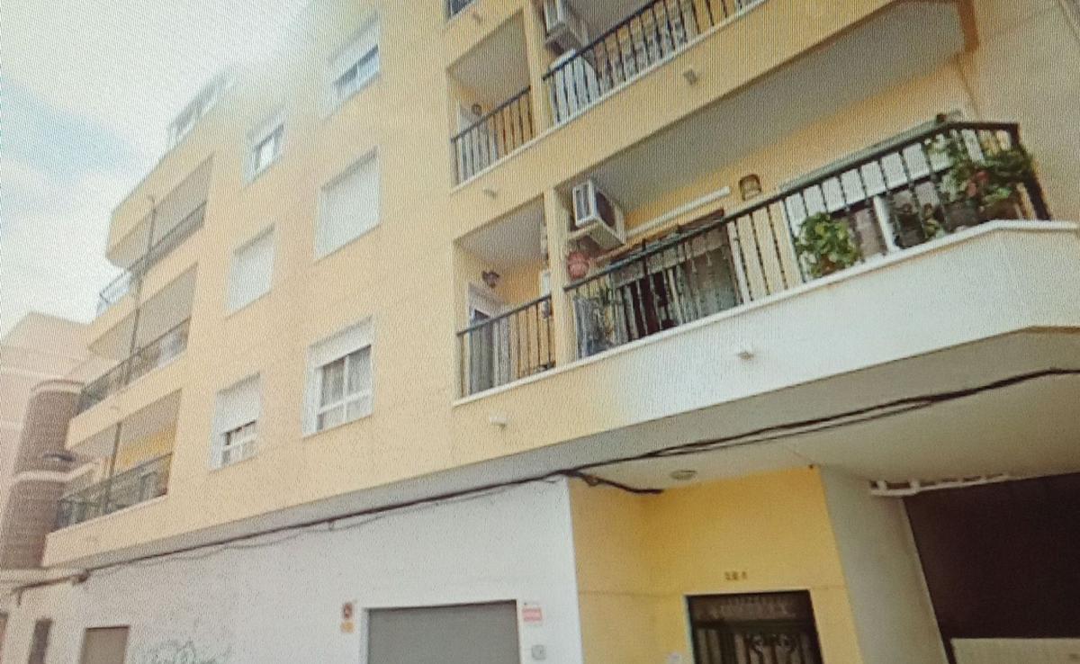 Продажа квартиры на Piso en Calle Santa Trinidad, El Molino, Torrevieja, Торревьеха
 photo 2