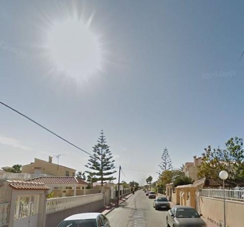 Sprzedaż mieszkania w Piso en Salvador De Madariaga, La Siesta - El Salado - Torreta, Torrevieja, Torrevieja
photo 1