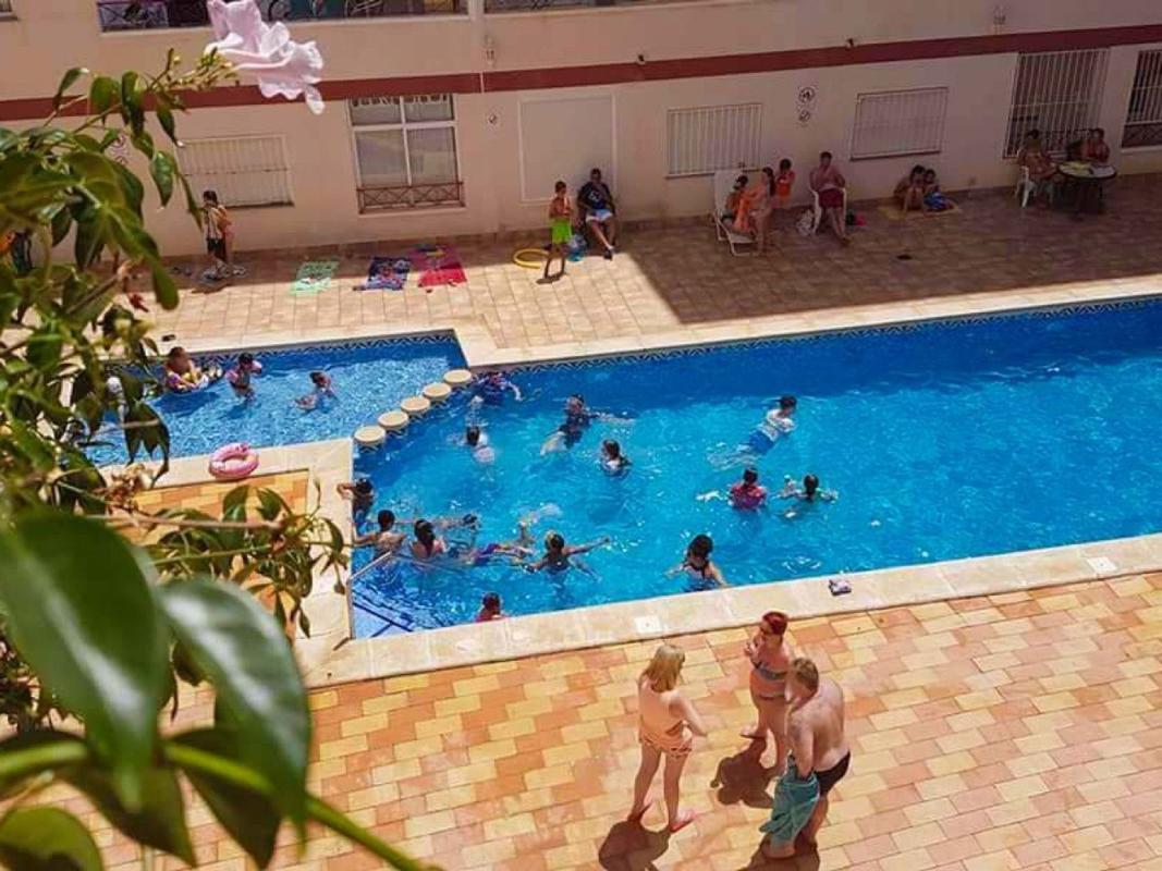 Sprzedaż mieszkania w Piso en Calle del Huerto, Parque de las Naciones, Torrevieja, Torrevieja
photo 1