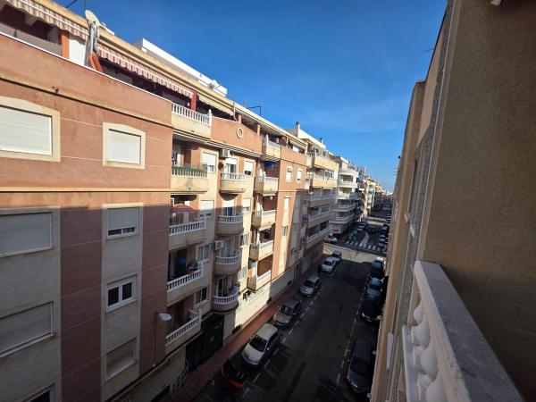 Venta de piso en Piso en CL Loma La, Avenida Habaneras - Curva de Palangre, Torrevieja, Torrevieja
photo 1