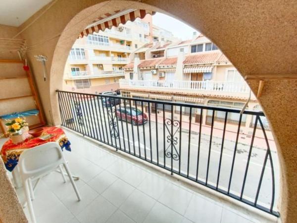 Venta de piso en Piso en Avenida Diego Ramírez Pastor, Avenida Habaneras - Curva de Palangre, Torrevieja, Torrevieja
photo 1