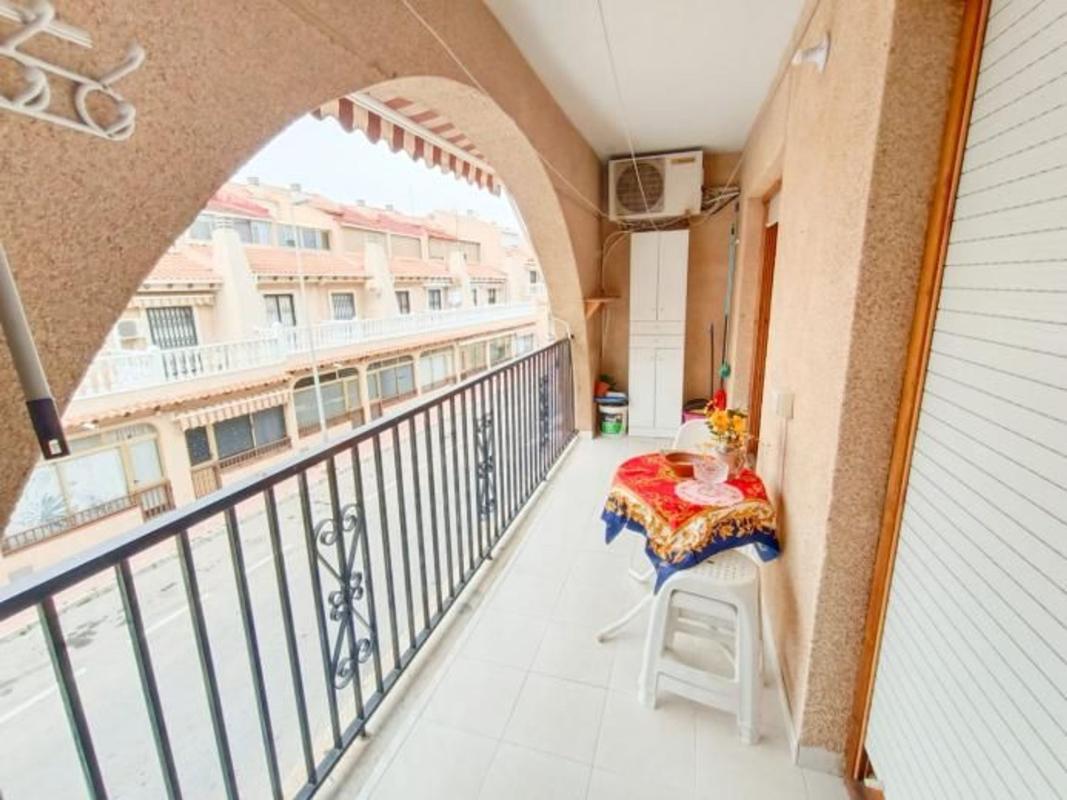 Продажа квартиры на Piso en Avenida Diego Ramírez Pastor, Avenida Habaneras - Curva de Palangre, Torrevieja, Торревьеха
 photo 2