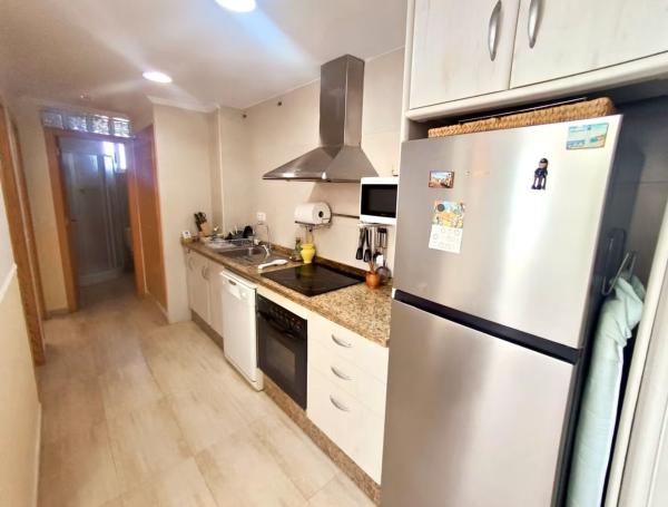 Продажа квартиры на Piso en Calle Clemente Gosálvez, 52, Centro - Muelle Pesquero, Torrevieja, Торревьеха
thumbnail 2