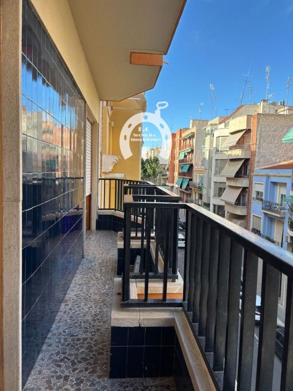 Sprzedaż mieszkania w Piso en Pont Nou-Corazón de Jesús, Elche / Elx, Elche / Elx
photo 2