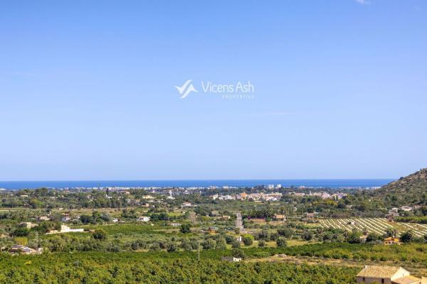 Casa o chalet independiente en Avenida de la Marina Alta, La Sella, Pedreguer thumbnail 1