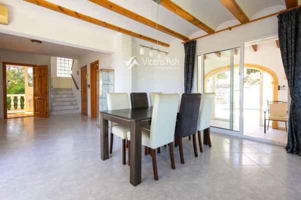 Casa o chalet independiente en Avenida de la Marina Alta, La Sella, Pedreguer thumbnail 2