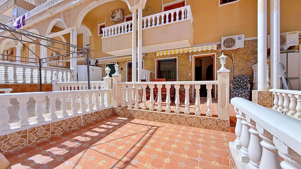 Продажа квартиры на Piso en Calle Arrecife, Punta Prima, Torrevieja, Торревьеха
 photo 2