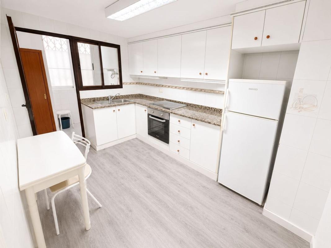 Sale of apartment in Piso en Calle de la Cruz del Sur, La Florida Portazgo, Alicante / Alacant, Alicante
photo 1