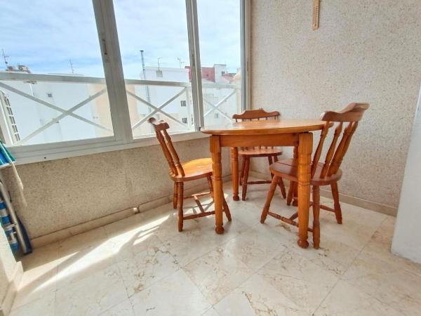 Sale of flat in Piso en Calle Mar Baltico, 18, Playa de los Locos, Torrevieja, Torrevieja
 photo 4