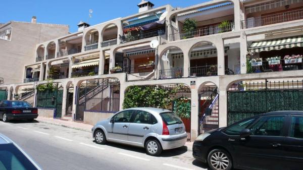 Продажа квартиры на Piso en Avenida Diego Ramírez Pastor, 241, Avenida Habaneras - Curva de Palangre, Torrevieja, Торревьеха
 photo 1