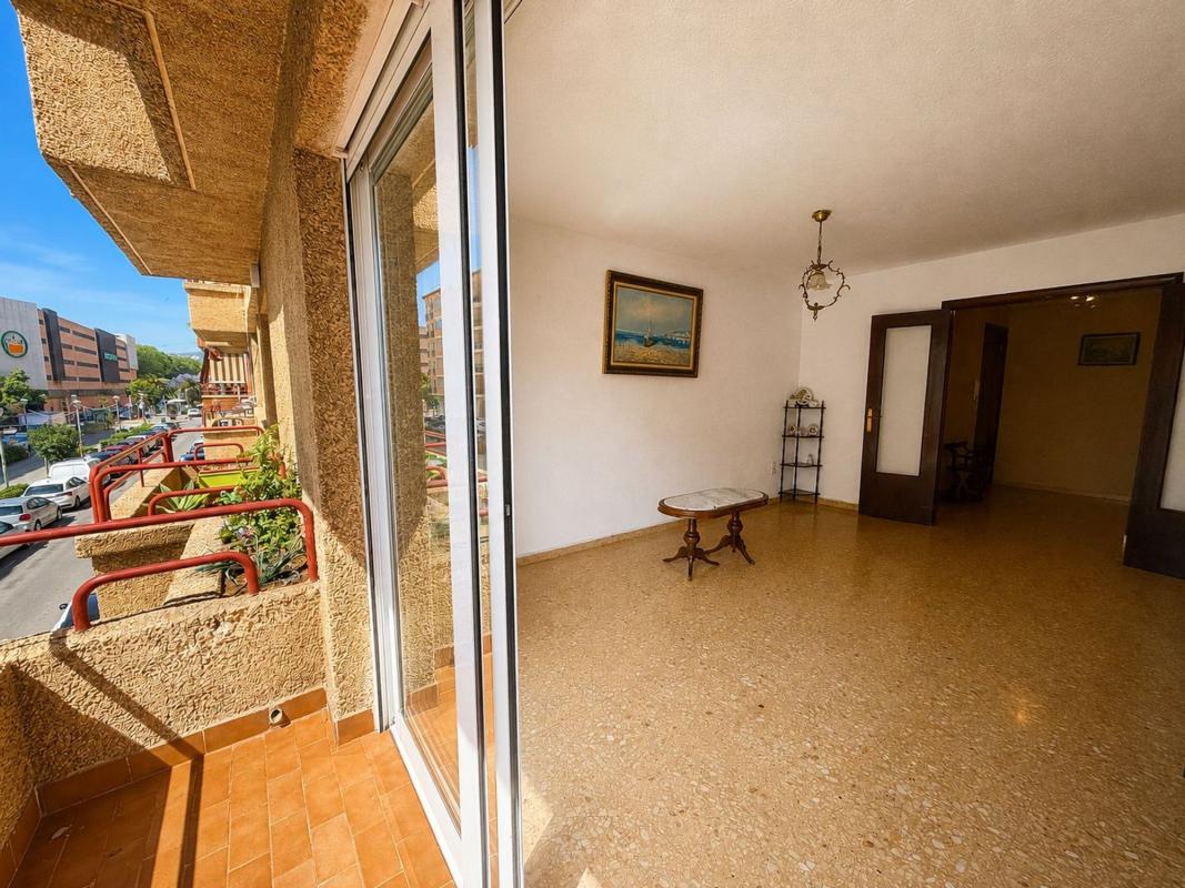 Sale of apartment in Piso en Centro Urbano, Denia, Denia
photo 4