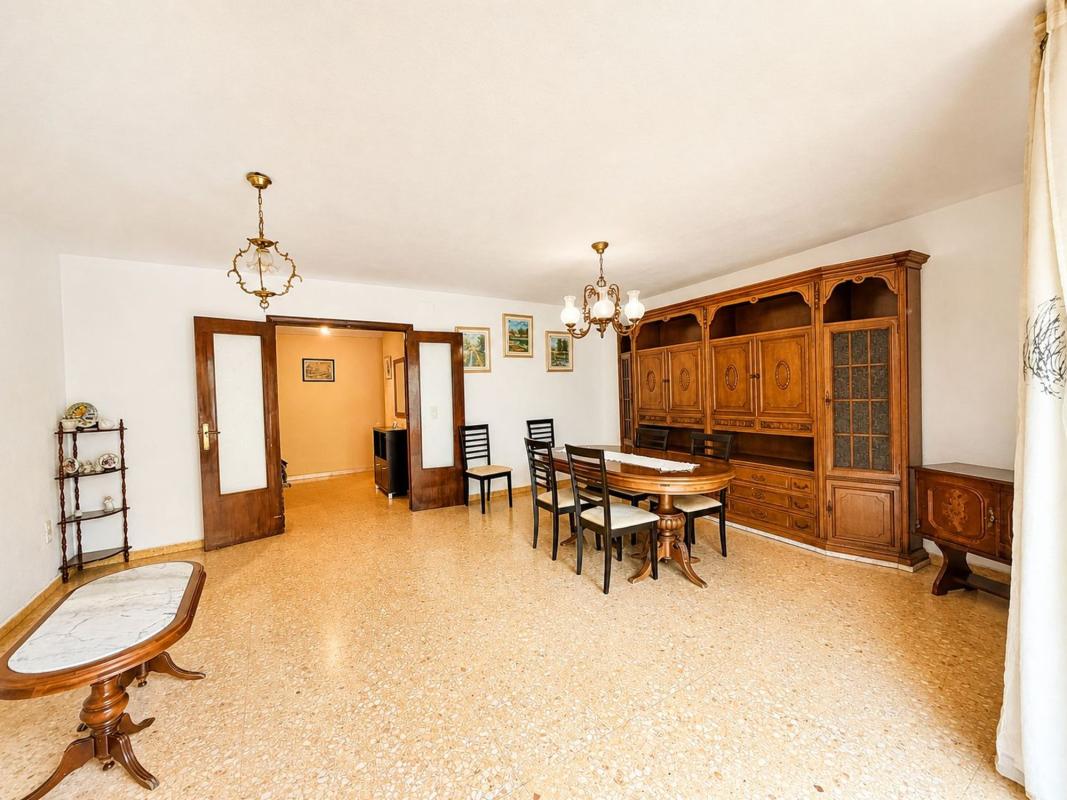 Sale of apartment in Piso en Centro Urbano, Denia, Denia
photo 5