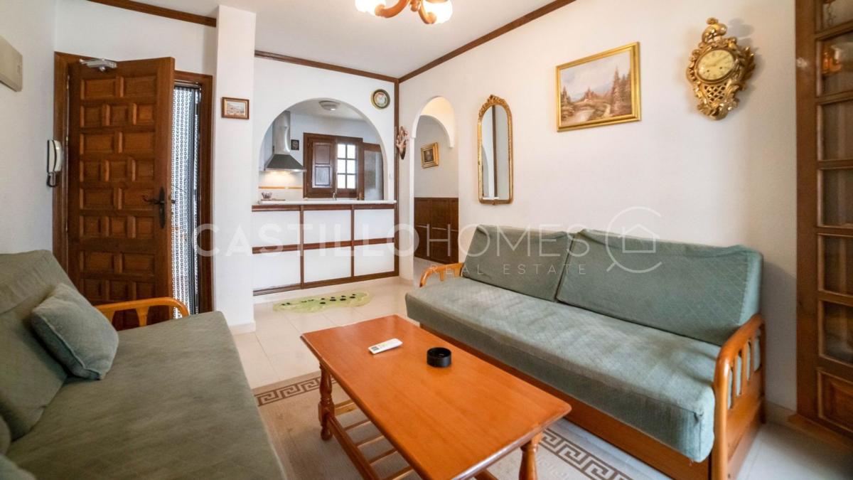 Venta de piso en Piso en Calle Mar Menor, 40, Playa de los Náufragos, Torrevieja, Torrevieja
photo 3