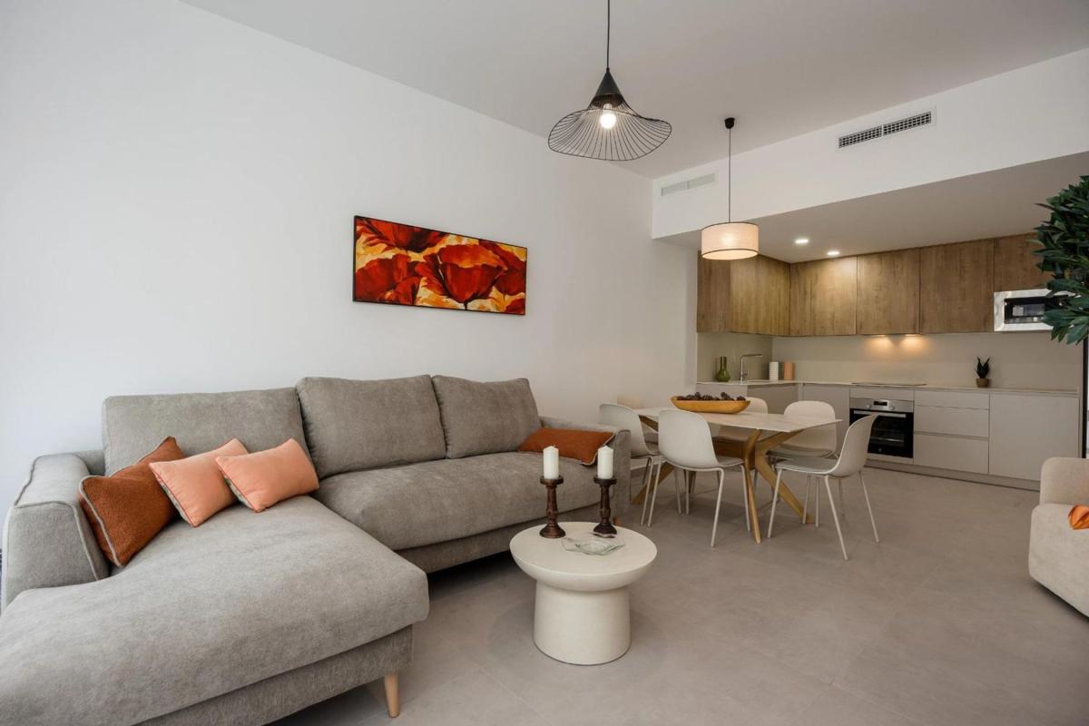 Sale of apartment in Piso en Plans - Gasparot, La Villajoyosa / Vila Joiosa, La Villajoyosa / Vila Joiosa
photo 2