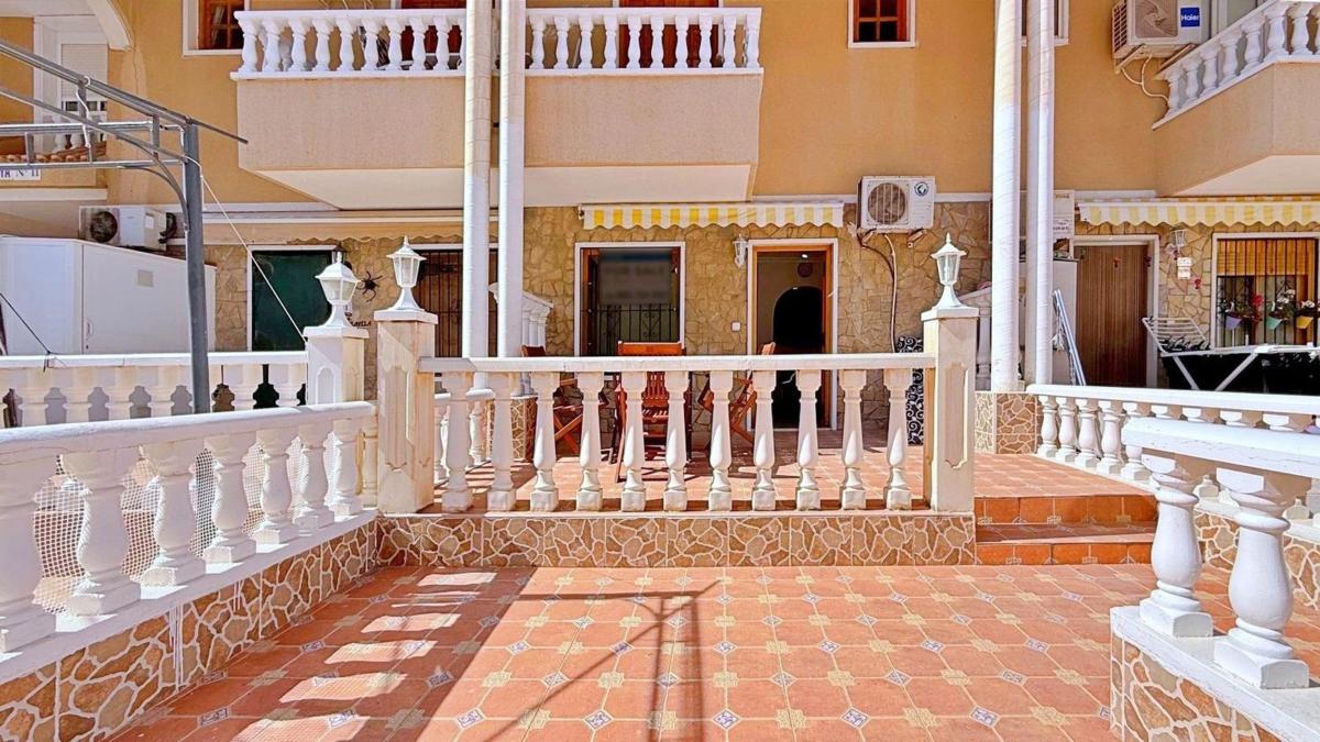 Продажа квартиры на Piso en Punta Prima, Torrevieja, Торревьеха
photo 3