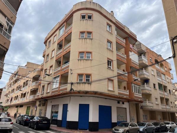 Sale of flat in Piso en Parque de las Naciones, Torrevieja, Torrevieja
photo 1