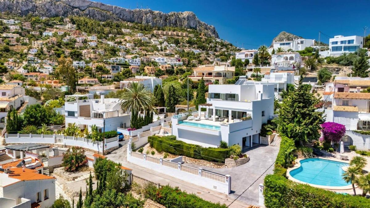 Sale of independent chalet in Casa o chalet en Canuta, Calpe, Calpe
photo 2