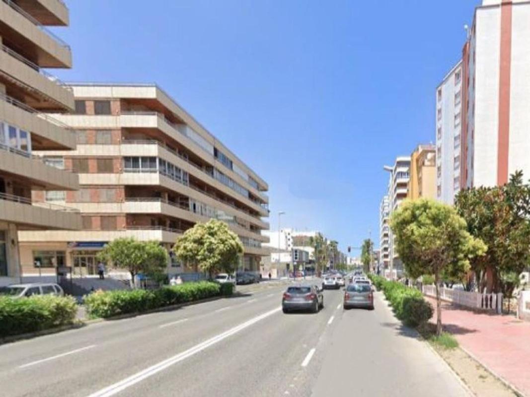 Venta de piso en Piso en Avenida Doctor Gregorio Marañón, 70, El Acequión, Torrevieja, Torrevieja
photo 5