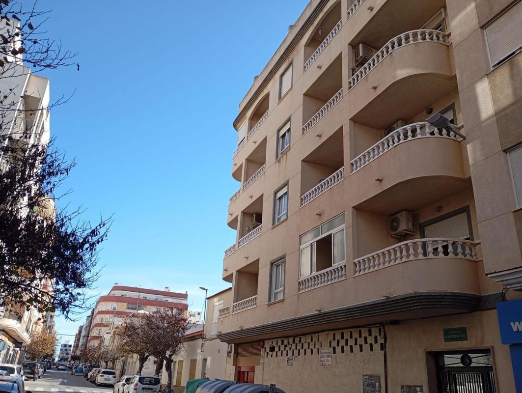 Penthouse sale in Ático en Puerto Deportivo, Torrevieja, Torrevieja photo 1
