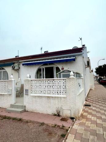 Chalet pareado en CL Purcell, La Siesta - El Salado - Torreta, Torrevieja photo 1