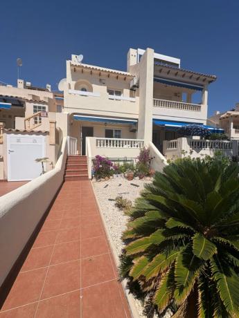 Chalet adosado en Calle Anfora, 37, Las Ramblas, Orihuela photo 1