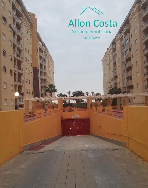 Sale of apartment in Piso en Platja Vila Joiosa, La Villajoyosa / Vila Joiosa, La Villajoyosa / Vila Joiosa
photo 3