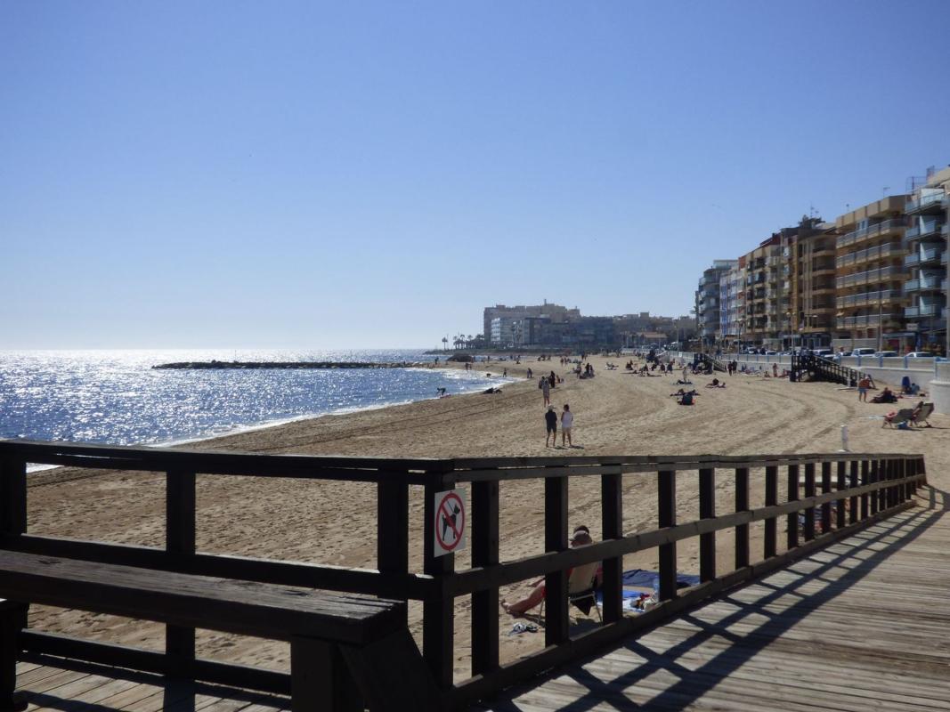 Sale of apartment in Piso en Calle Noruega s/n, Playa de los Locos, Torrevieja, Torrevieja
 photo 2