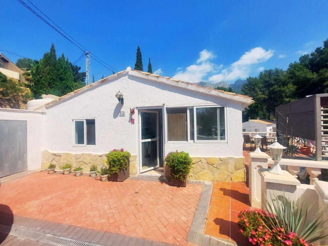 Properties for sale and rent in Spain photo 2