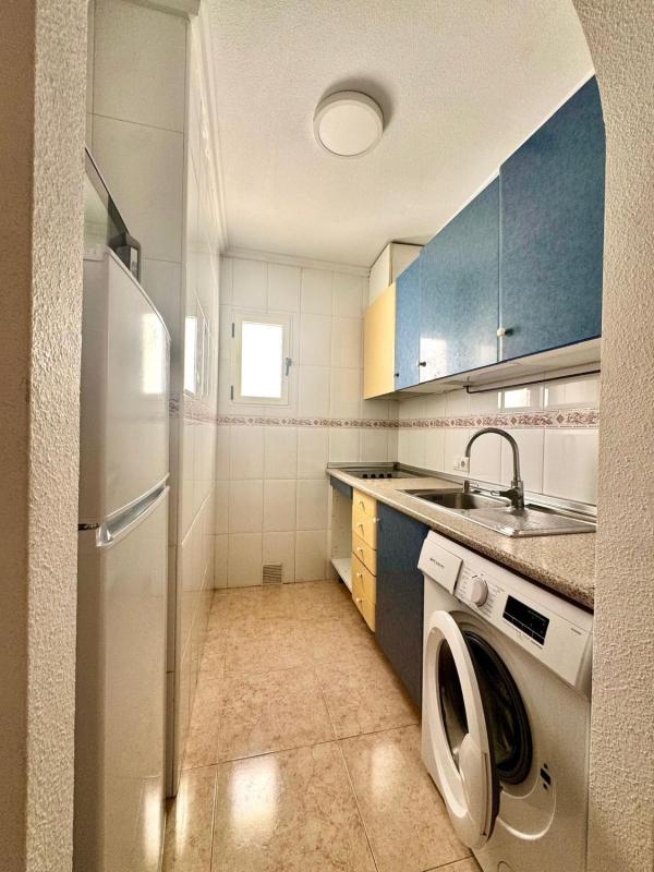 Venta de piso en Piso en Calle Santa Trinidad, El Molino, Torrevieja, Torrevieja
photo 5