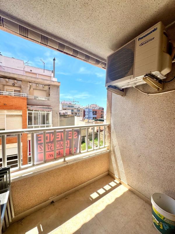 Venta de piso en Piso en Calle Santa Trinidad s/n, El Molino, Torrevieja, Torrevieja
photo 3