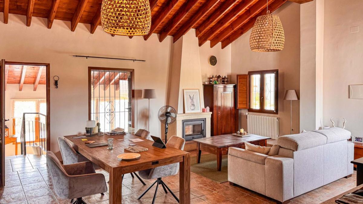Properties for sale and rent in Spain photo 5