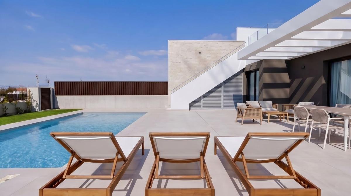 Properties for sale and rent in Spain photo 1