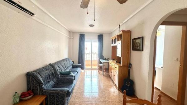 Sprzedaż mieszkania w Piso en Calle los Molinos, El Molino, Torrevieja, Torrevieja
photo 1