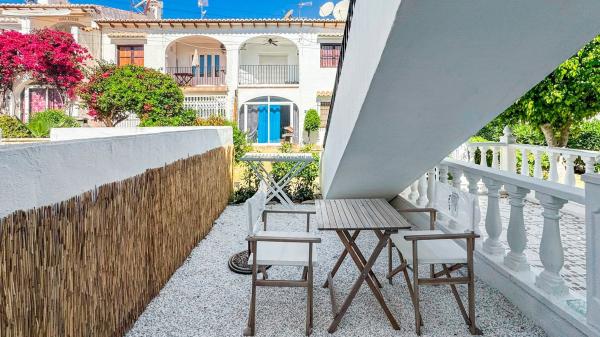 Sale of flat in Piso en Calle Fuente piedra, Los Balcones - Los Altos del Edén, Torrevieja, Torrevieja
 photo 4