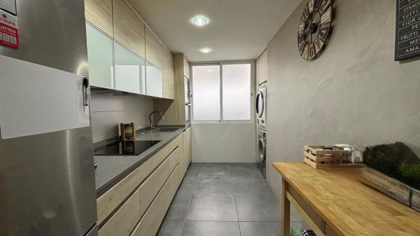 Venta de piso en Piso en Calle Cerdà, 15, Altozano, Alicante / Alacant, Alicante / Alacant
 photo 4
