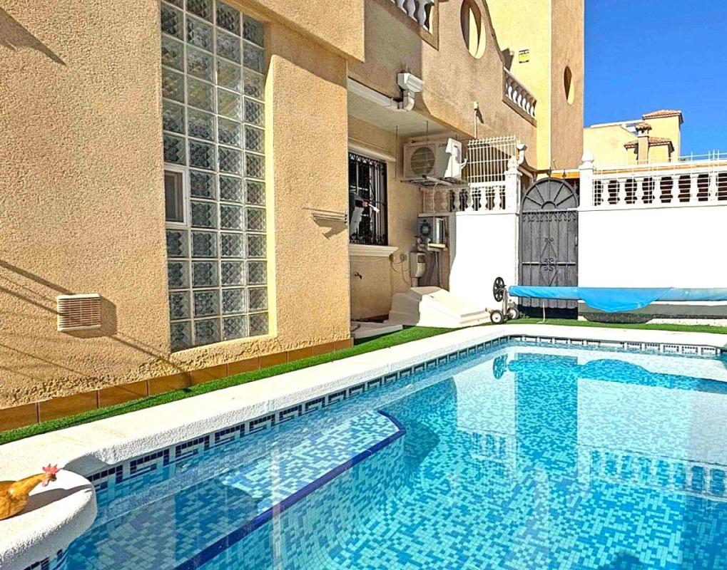 Propiedades en venta y alquiler en España photo 3