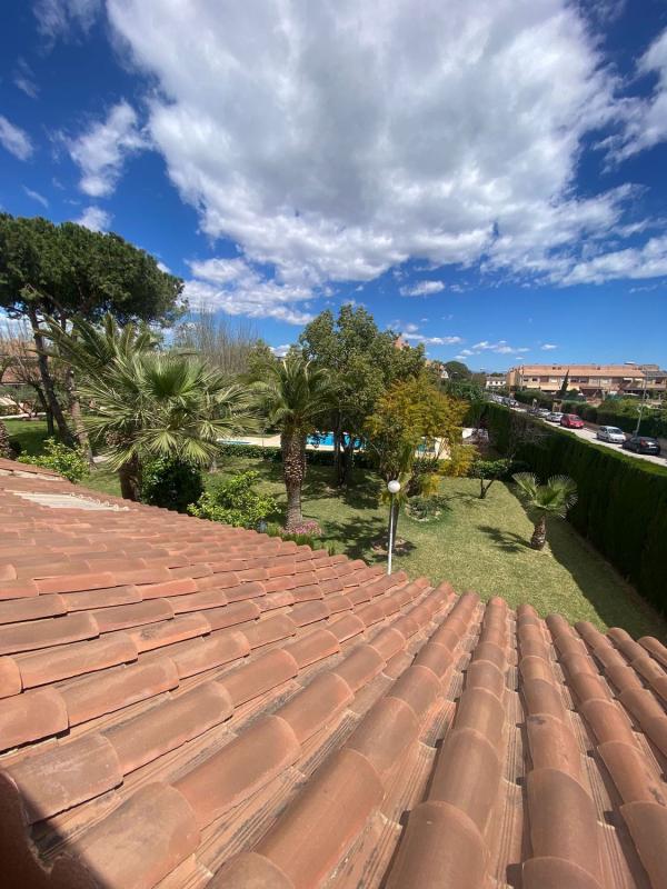 Properties for sale and rent in Spain photo 1