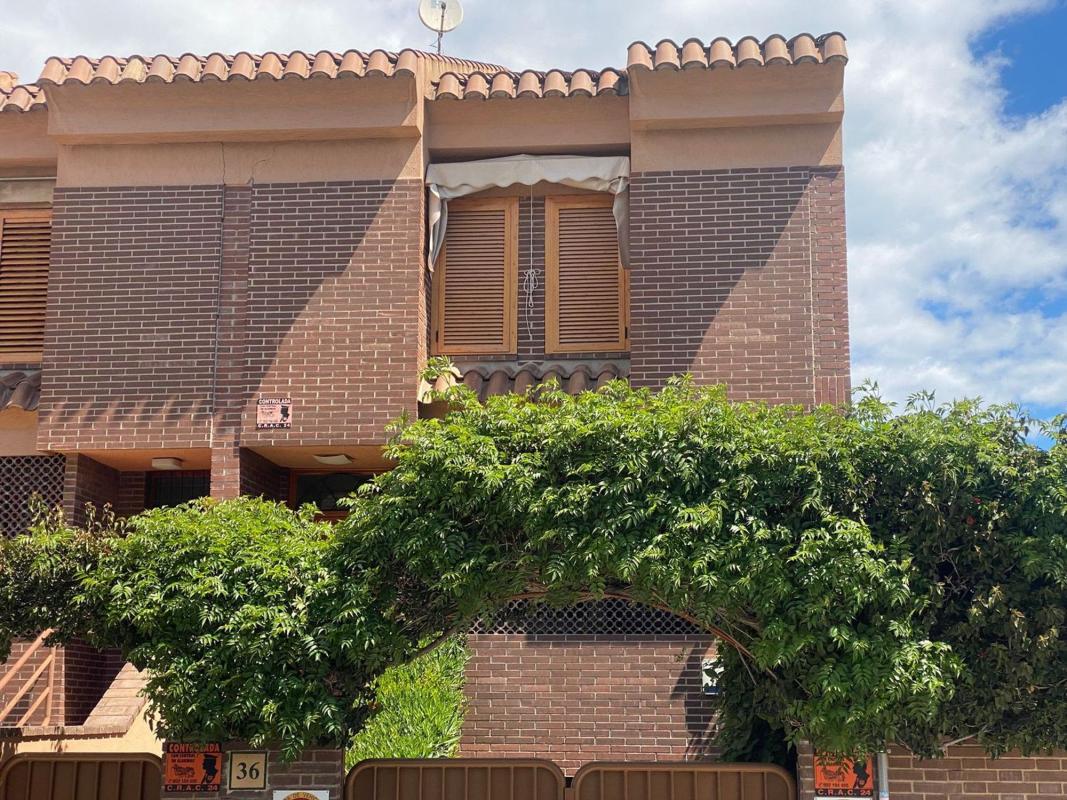 Properties for sale and rent in Spain photo 3