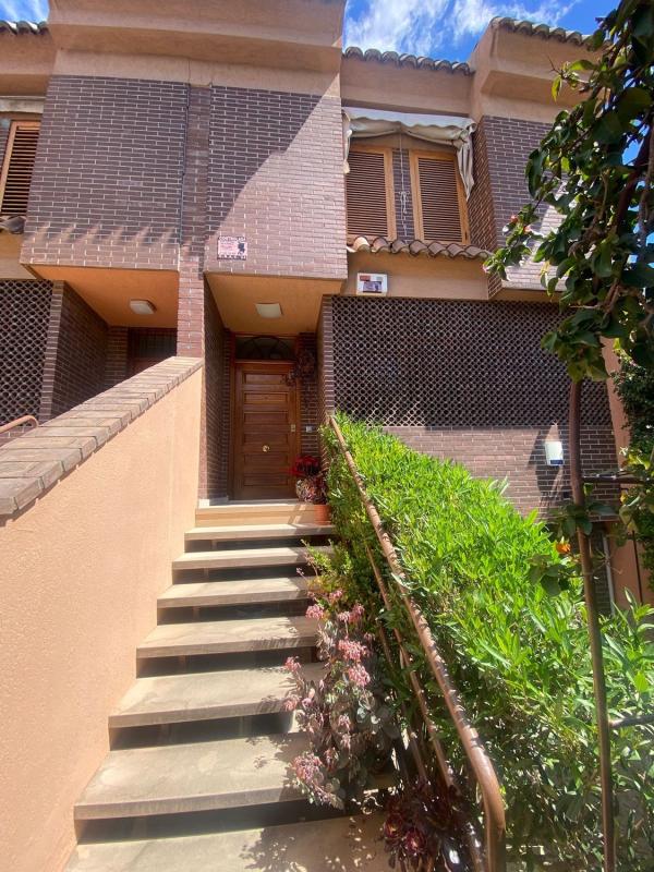 Properties for sale and rent in Spain photo 4