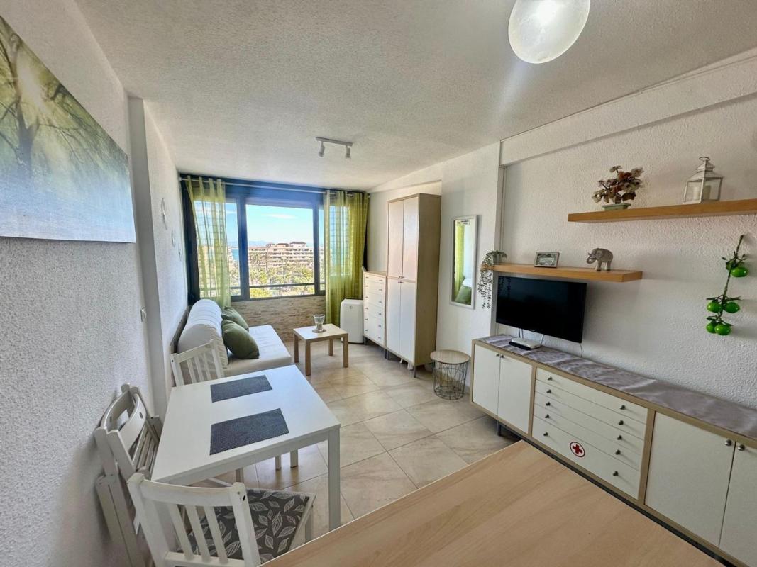 Venta de piso en Piso en Avenida de las Sirenas, 9, Miramar - Torre del Moro, Torrevieja, Torrevieja
photo 5