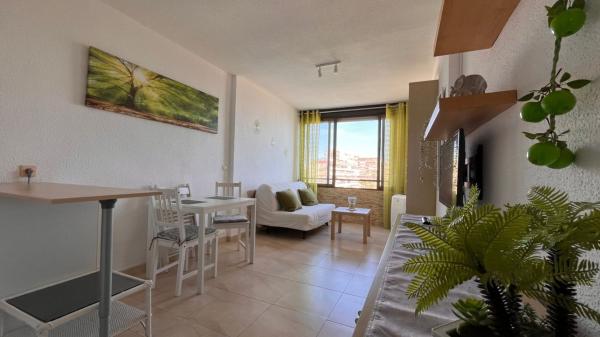 Venta de piso en Piso en Avenida de las Sirenas, 9, Miramar - Torre del Moro, Torrevieja, Torrevieja
thumbnail 2
