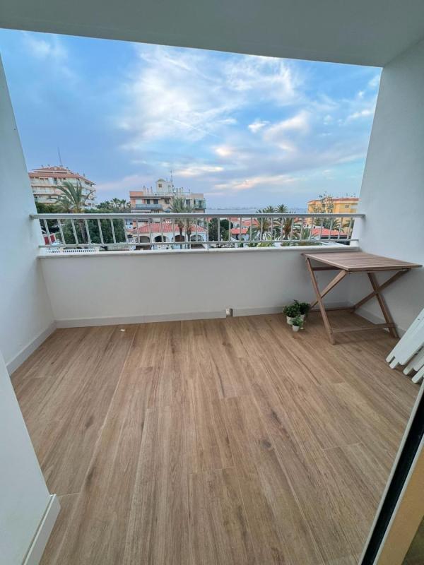 Продажа квартиры на Piso en Avenida de las Olas, Punta Prima, Torrevieja, Торревьеха
 photo 2
