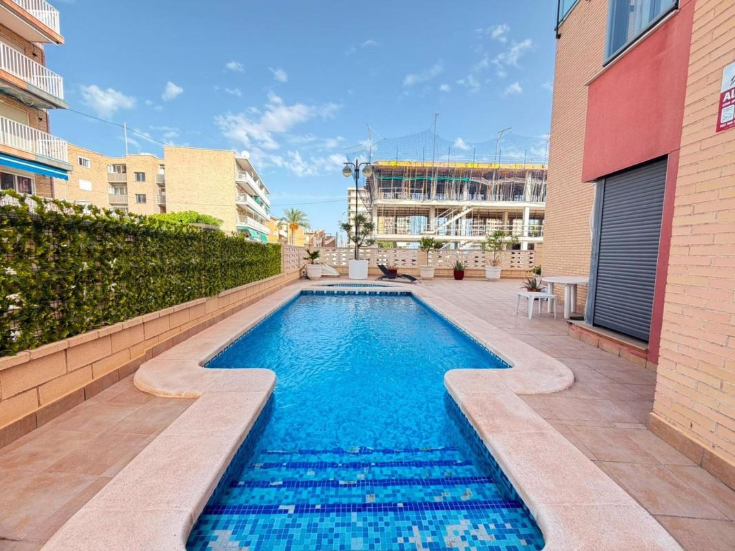 Sprzedaż mieszkania w Piso en Playa Muchavista, El Campello, El Campello
photo 2