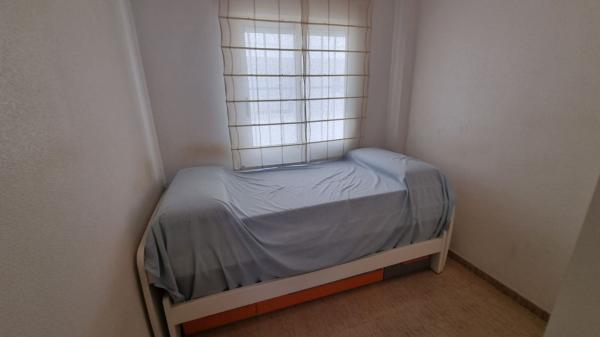 Sprzedaż mieszkania w Piso en Calle San Emigdio, 33, El Molino, Torrevieja, Torrevieja
 photo 4